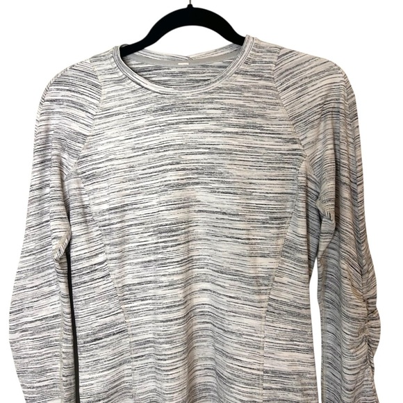 Lululemon Runderful Long Sleeve- Athletic Long Sleeve Top- Size 6 - Picture 7 of 15
